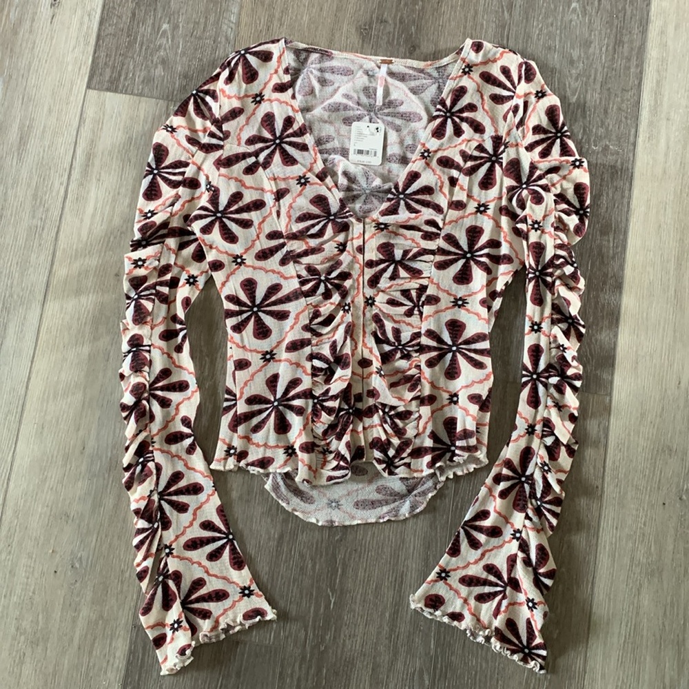 FREE PEOPLE Through The Meadow Top Cardigan White Sand NWT - Picture 4 of 11